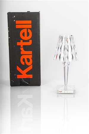 Ferruccio   Laviani ( )  - Lampada da tavolo modello Battery, 2015