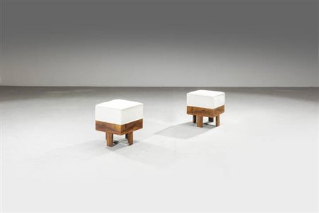 PRODUZIONE ITALIANA<BR>Coppia di sgabelli