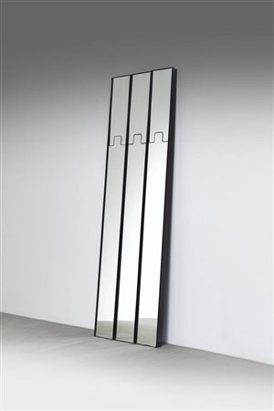 LUCIANO BERTONCINI<BR>Tre appendiabiti mod. Gronda