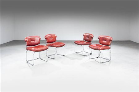 PRODUZIONE ITALIANA<BR>Quattro sedie