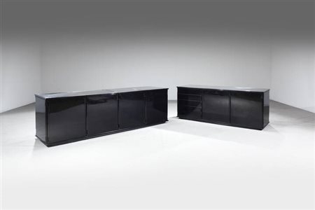 GIANFRANCO FRATTINI<BR>Coppia di mobili contenitori della serie Larco Molteni