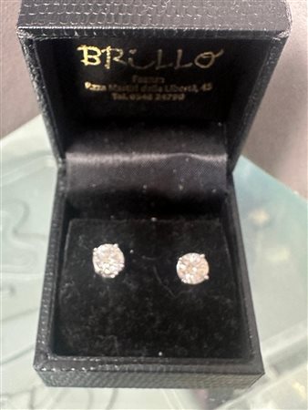 ORECCHINI IN ORO CON DIAMANTI