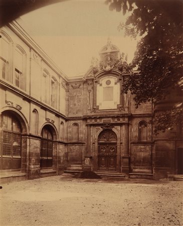 Eugène Atget (attribuito a) (1857 - 1927)  - Oratoire Marie de Medicis, Rue de Vaugirard, 1900s
