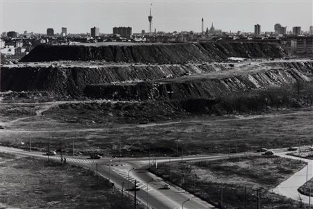 Gianni Berengo Gardin (1930 - 2025)  - Milano Montagnetta, 1970