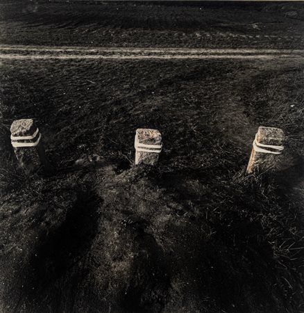 Dieter Appelt (1935)  - Stone markers, 1977