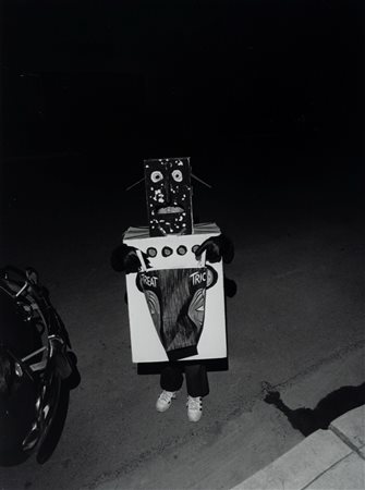 Bill Owens (1938)  - dalla serie "Suburbia", Last year I got…, 1972