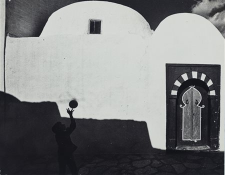 Fulvio Roiter (1926 - 2016)  - Medina Hammamet, 1973
