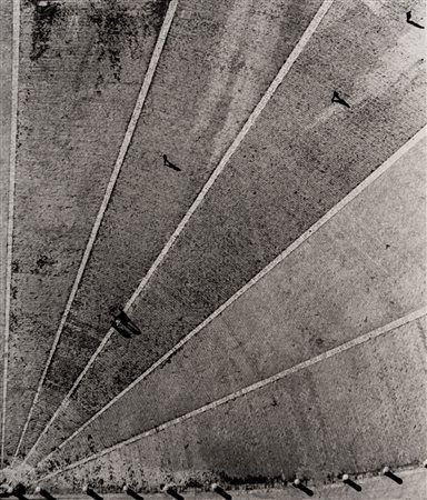 Riccardo Moncalvo (1915 - 2008)  - La Piazza, Siena, 1947