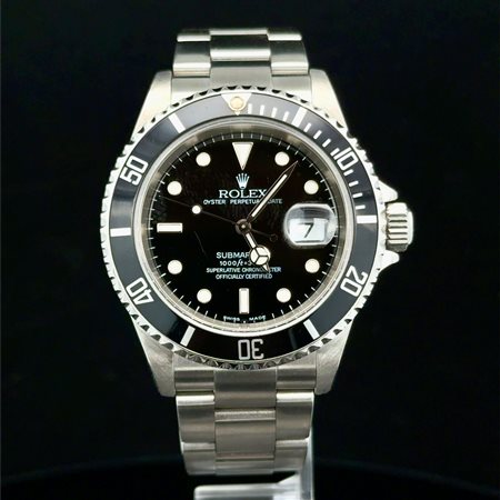 Rolex Submariner Date 16610