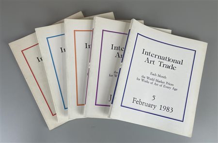 INTERNATIONAL ART TRADE cm 24x20,5 composta da 5 libri: - Numero 1 (October...