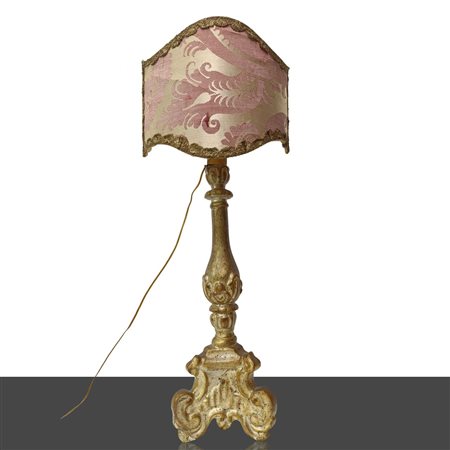 Lume in legno dorato con ventola in stoffa, 19th century