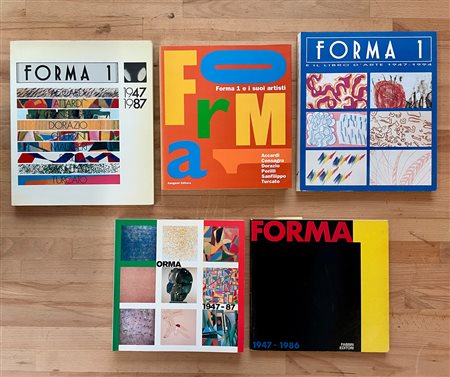 FORMA 1 - Interessante lotto di 5 cataloghi relativi al celebre gruppo di astrattisti