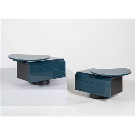 SAPORITI ITALIA, Coppia di comodini in legno modello 'Lenox'