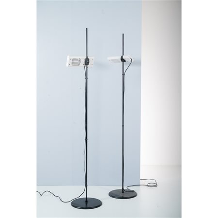 ERNESTO GISMONDI, Coppia di lampade da terra modello 'Aton'
