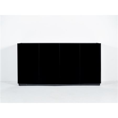 PRODUZIONE ITALIANA 1980 ca., Sideboard in legno laccato