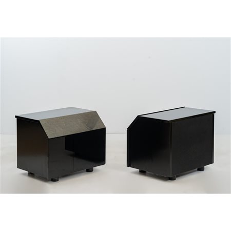 GIOVANNI OFFREDI, Coppia di comodini