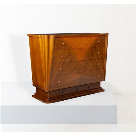 CARPANELLI, Cassettone