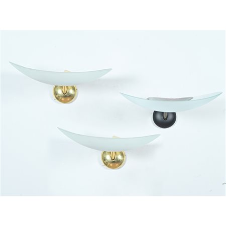 ERNESTO GISMONDI, Tre lampade da parete ad una luce modello 'Tebe'