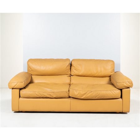 TITO AGNOLI, Divano modello “Petronio”