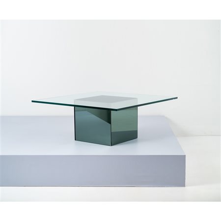 NANDA VIGO, Tavolo basso modello “Block”