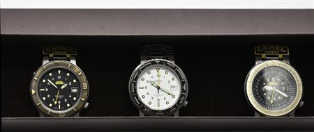 CAMEL TROPHY, COFANETTO CON TRE OROLOGI Privi di cinturino