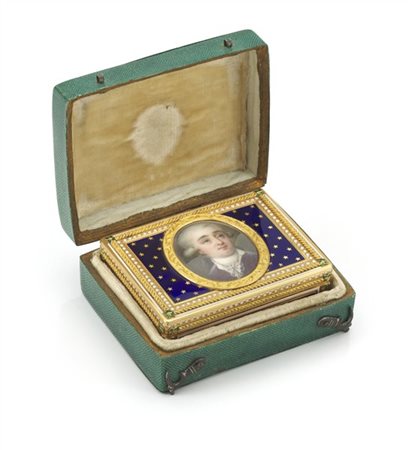 Jean Etienne Blerzy, Parigi, 1784. Mini trousse in forma di snuff box 