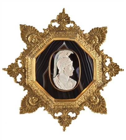 Arte del secolo XVIII. Cammeo ovale in sardonica scolpito raffigurante il busto