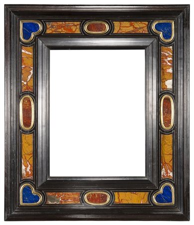 Cornice in legno ebanizzato filettato in metallo con intarsi in marmi e pietre