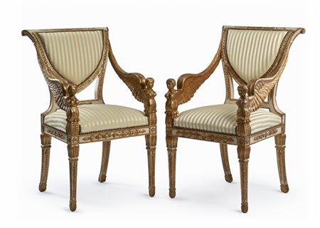 Coppia di poltrone neoclassiche in legno intagliato, laccato e dorato. Napoli,