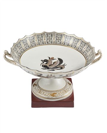 Manifattura Giustiniani (1732-1815), Napoli, inizio secolo XIX. Centrotavola bi