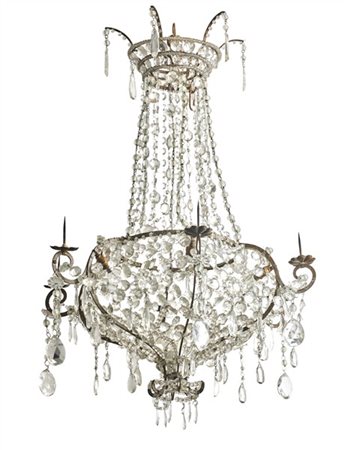 Lampadario a mongolfiera a sei fiamme con struttura in metallo decorato da pend