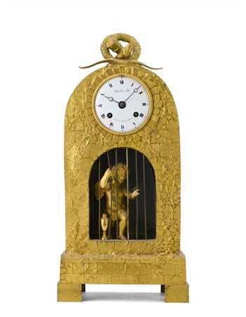 Musy Pere et Fils. Horloger de S.A.S. à Turin. 
Pendola da appoggio in bronzo d