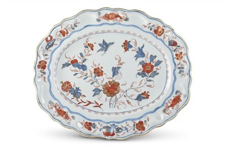 Manifattura Clerici o Rubati, Milano, 1770. Presentatoio ovale a profilo mistil