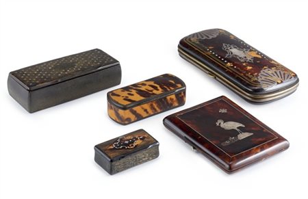 Arte del secolo XIX-XX. Lotto composto da un portabiglietti in tartaruga con co