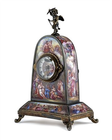 Pendoletta da scrivania in vermeil e smalti policromi a soggetto mitologico sor