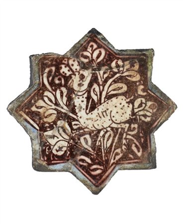 Manifattura persiana, probabilmente secolo XIV. Piastrella a stella con otto pu