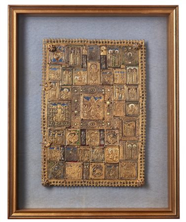 Copertura di evangelario, probabile ''pastiche'' del secolo XIX. Composto da nu