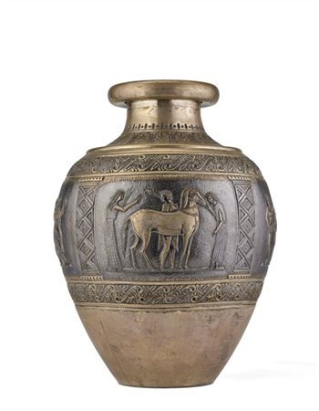 Grande vaso in argento dal modello dell'anfora greca detta di "Achille e Aiace"