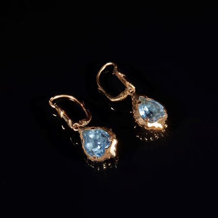  
Orecchini in oro rosa 
 