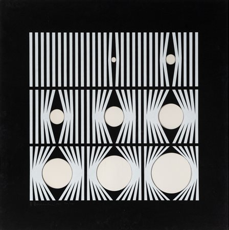 16 - 1966 (Tensioni progressive)