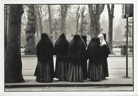 ENZO ISAIA<BR>Pordenone 1941<BR>"Alla fermata del 16"