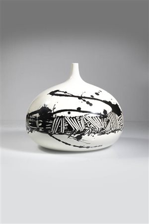 EMILIO SCANAVINO<BR>Genova 1922 - 1986 Milano<BR>"Scultura in ceramica"