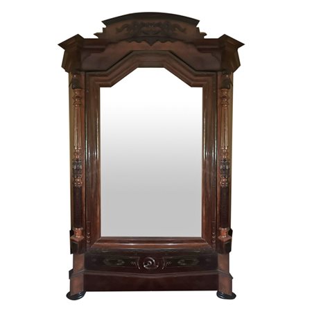 Grande armadio a un'anta con specchio sull'anta, 19° secolo