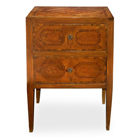 Comodino a due cassetti con piedi troncopiramidali in legno di noce