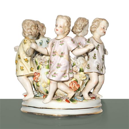 Porcelain Meissen - Vaso decorativo in porcellana con bambini e fiori