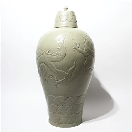 Grande vaso cinese con coperchio