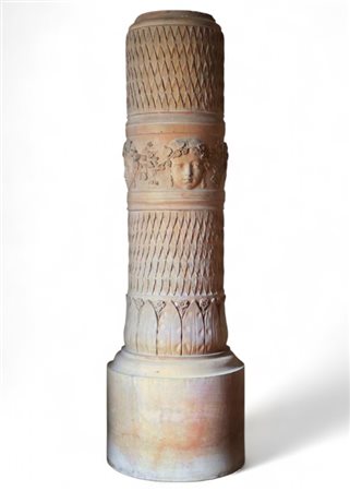 Colonna portavaso in terracotta