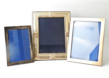 Gruppo di tre cornici in argento 800