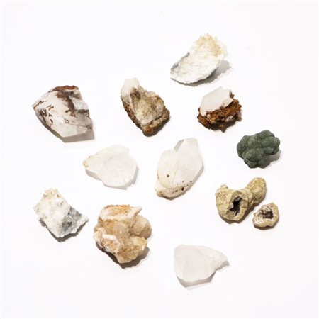 Lotto di dodici minerali