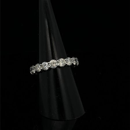 Anello Eternity oro bianco 2.79 grammi